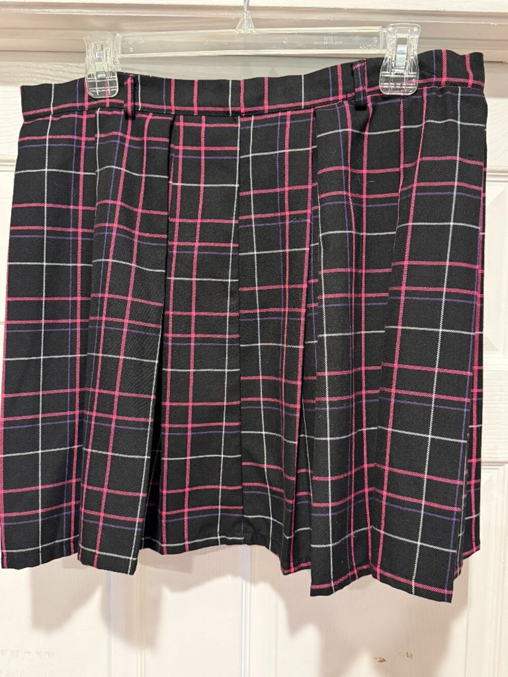 Hot Topic Plaid Pleated Mini Skirt